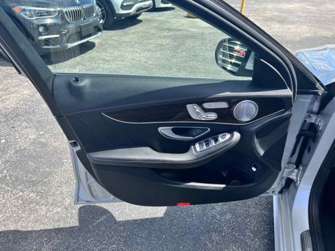 Used 2020 Mercedes-Benz C 300 Sedan image 12