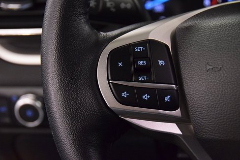 Used 2022 Ford Explorer XLT w/ Equipment Group 202A image 21