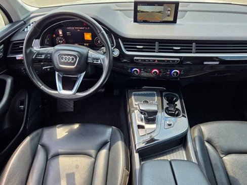 Used 2019 Audi Q7 3.0T Premium Plus image 19