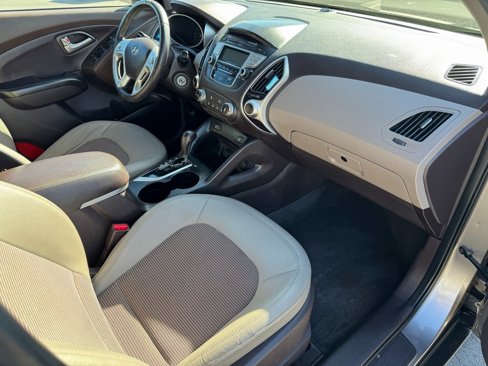 Used 2013 Hyundai Tucson GLS image 23