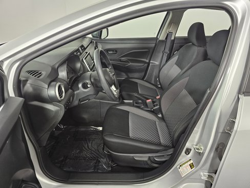 Used 2020 Nissan Versa S image 22