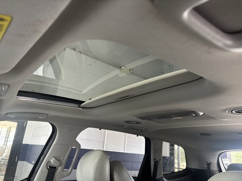 Used 2021 Kia Telluride EX w/ EX Premium Package image 3