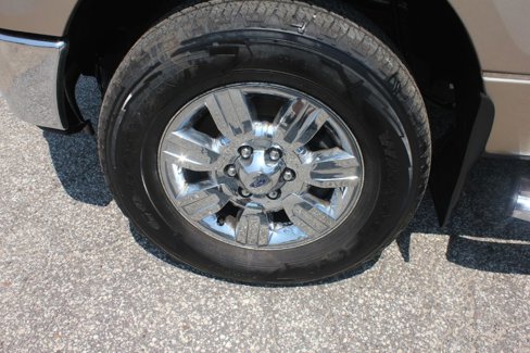 Used 2012 Ford F150 XLT w/ XLT Chrome Pkg image 55