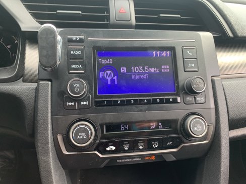 Used 2018 Honda Civic Sport image 11