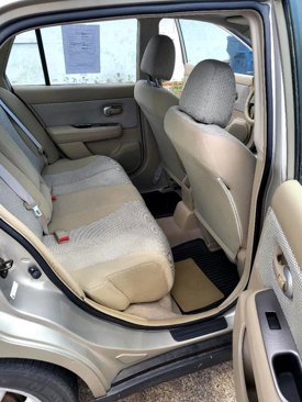 Used 2007 Nissan Versa S w/ Convenience Pkg image 11