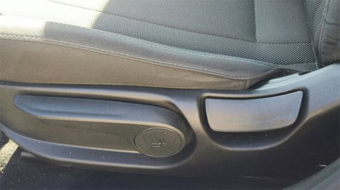 Used 2021 Hyundai Elantra SE image 18