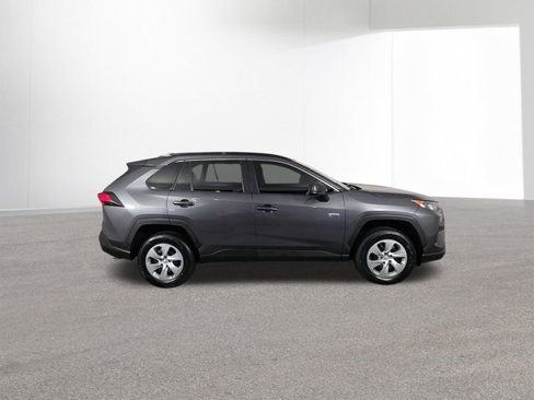 Used 2021 Toyota RAV4 LE image 46