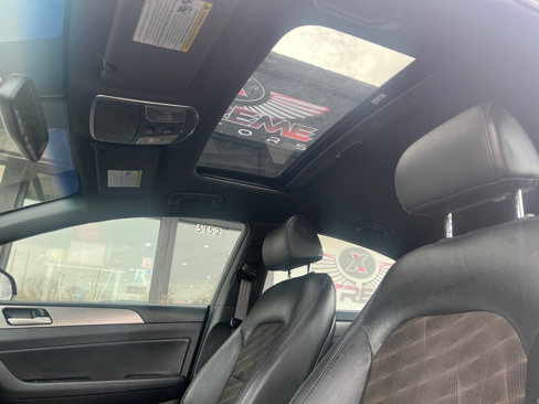 Used 2018 Hyundai Sonata Sport w/ Cargo Package image 18