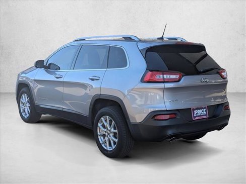 Used 2014 Jeep Cherokee Latitude w/ Cold Weather Group image 7