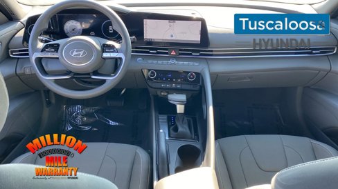 Used 2024 Hyundai Elantra SEL image 26