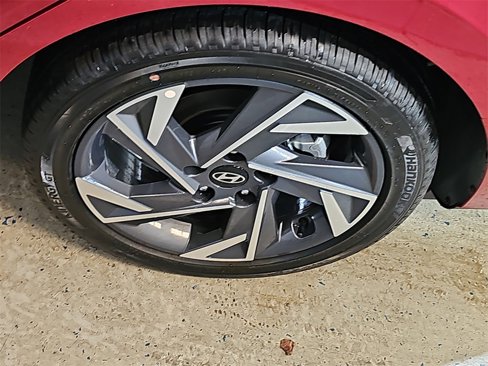 New 2025 Hyundai Elantra Sport image 31