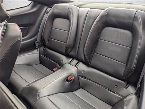 Used 2017 Ford Mustang Premium image 18
