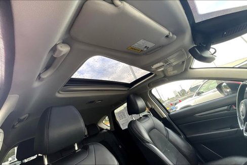 Used 2018 MAZDA CX-5 Touring w/ Preferred Equipment Package image 19
