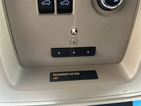 Used 2015 Chevrolet Tahoe LTZ image 40