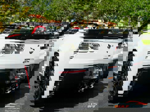 Used 2016 Chevrolet Corvette Z06 w/ 3LZ Preferred Equipment Group image 50
