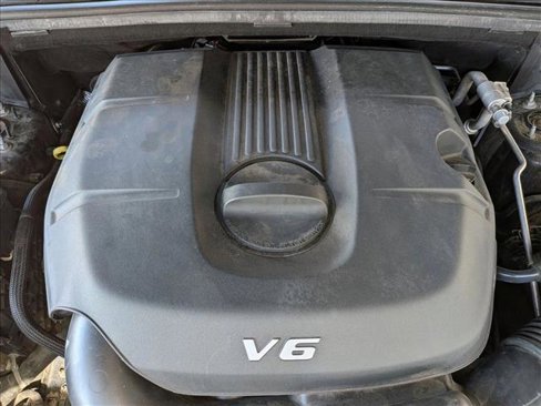 Used 2015 Jeep Grand Cherokee Altitude image 24