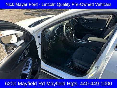 Used 2023 Chevrolet Malibu LT image 11