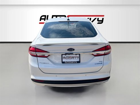 Used 2018 Ford Fusion SE w/ Equipment Group 601A image 6