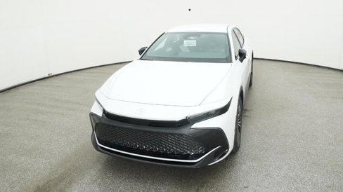 New 2026 Toyota Crown XLE image 3