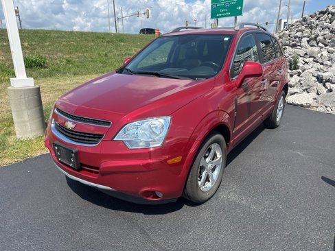 Used 2013 Chevrolet Captiva Sport LT w/ Convenience Package image 3