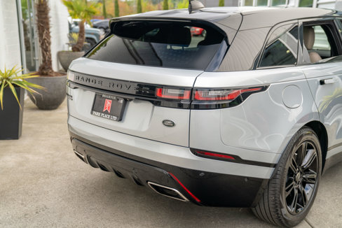 Used 2021 Land Rover Range Rover Velar R-Dynamic S image 7
