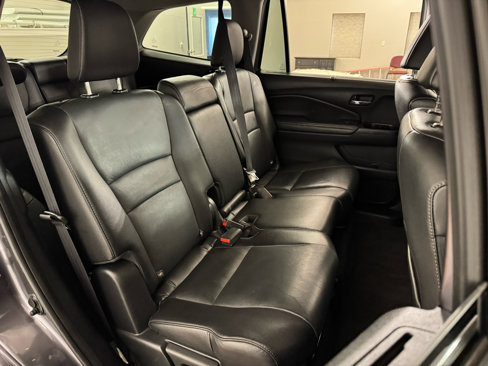 Used 2021 Honda Pilot Special Edition image 40