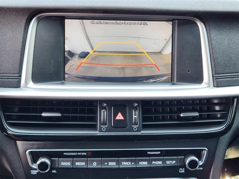 Certified 2020 Kia Optima LX image 17