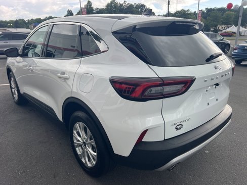 Used 2023 Ford Escape Active image 6
