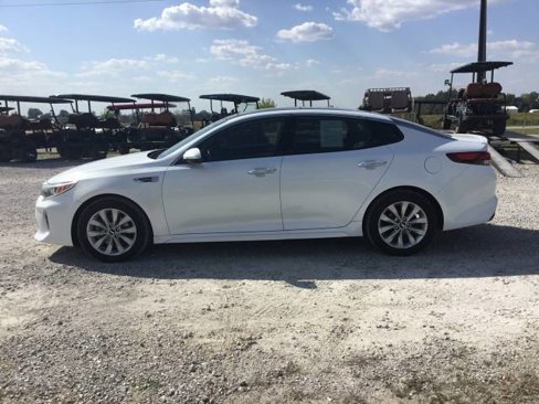 Used 2018 Kia Optima S w/ Panoramic Sunroof Package image 6
