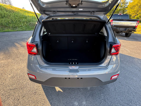 Used 2023 Hyundai Venue SEL image 26