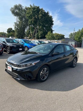 Used 2024 Kia Forte LXS image 4