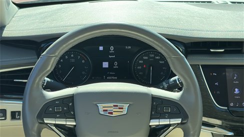 Used 2020 Cadillac XT6 Premium Luxury image 16