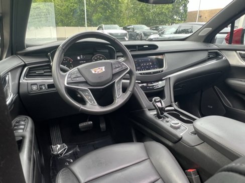 Used 2021 Cadillac XT5 Premium Luxury image 8