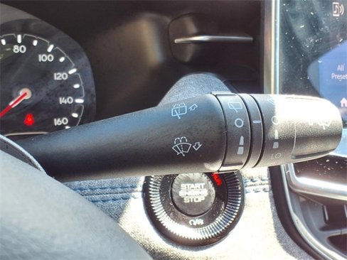 Used 2024 Jeep Compass Latitude image 22