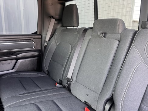 Used 2022 RAM 1500 Big Horn image 32