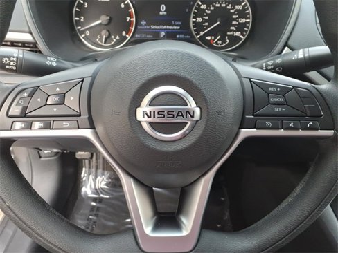 Certified 2021 Nissan Altima 2.5 SV image 9