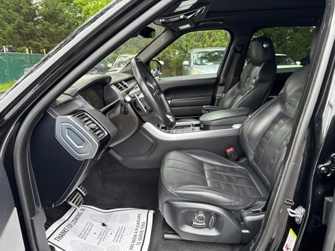 Used 2017 Land Rover Range Rover Sport HSE Dynamic image 18