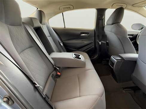 Used 2020 Toyota Corolla LE image 28