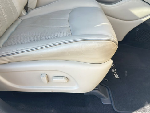 Used 2019 INFINITI QX60 Luxe w/ Essential Package image 27