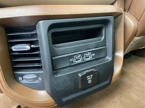 Used 2021 RAM 1500 Laramie image 31