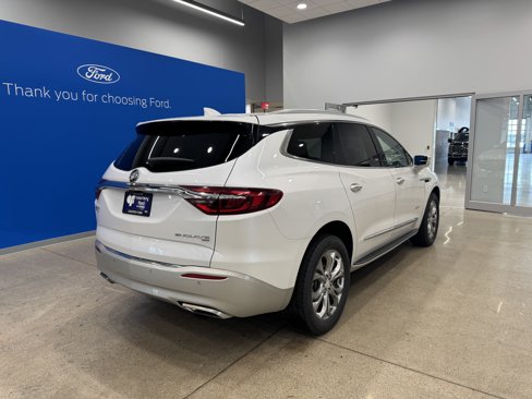 Used 2019 Buick Enclave Avenir image 9