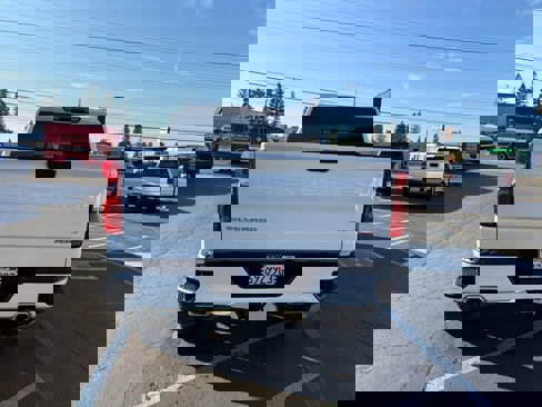Used 2021 Chevrolet Silverado 1500 RST image 6
