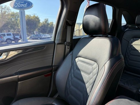 Used 2023 Ford Escape ST-Line Elite w/ Premium Technology Package image 27