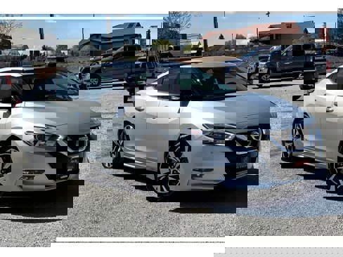 Used 2018 Nissan Maxima 3.5 SV image 34