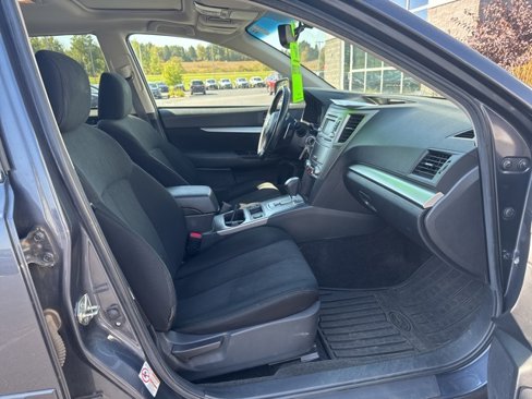 Used 2014 Subaru Outback 2.5i Premium image 17