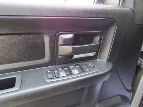 Used 2020 RAM 1500 Express image 21