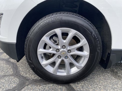 Used 2021 Chevrolet Equinox LS image 10