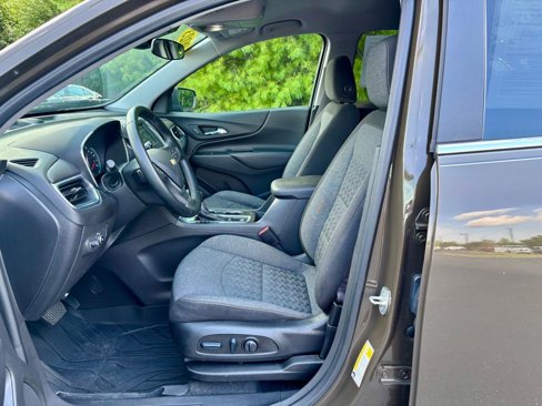 Used 2023 Chevrolet Equinox LT image 13