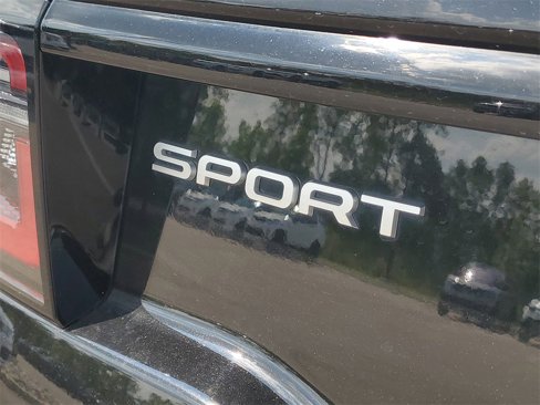 Used 2024 Land Rover Discovery Sport S image 6