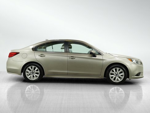 Used 2017 Subaru Legacy 2.5i Premium image 6